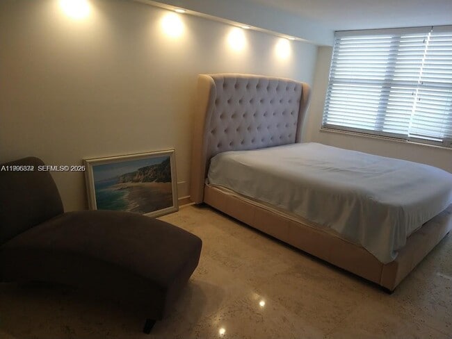 Photo - 6039 Collins Ave Unit 407