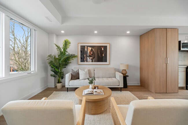 Photo - 34 Poplar Av