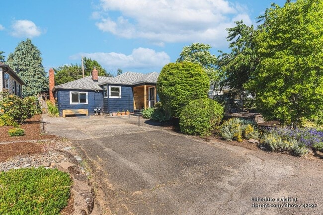 Photo - 4915 NE 78th Ave Casa