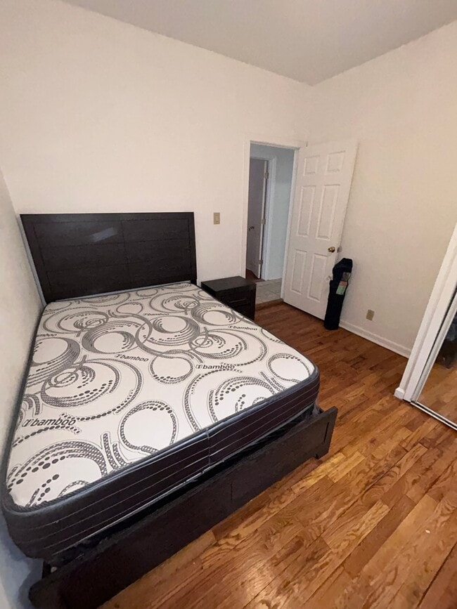 Photo - 636 E 230th St Unidad 1