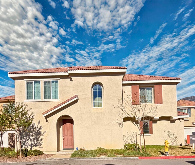 Building Photo - 5348 N Alumni Ln