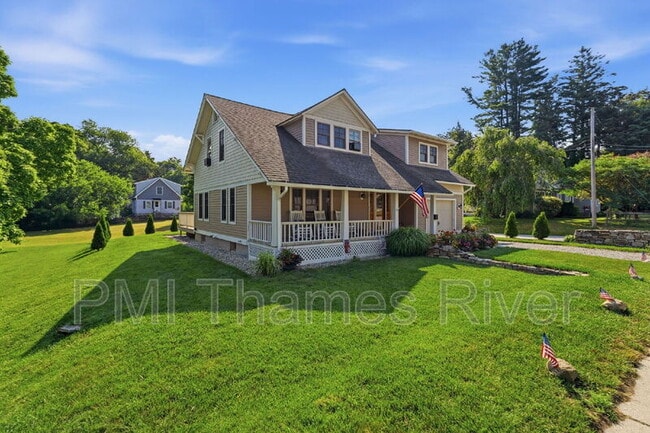 Photo - 192 Slater Ave