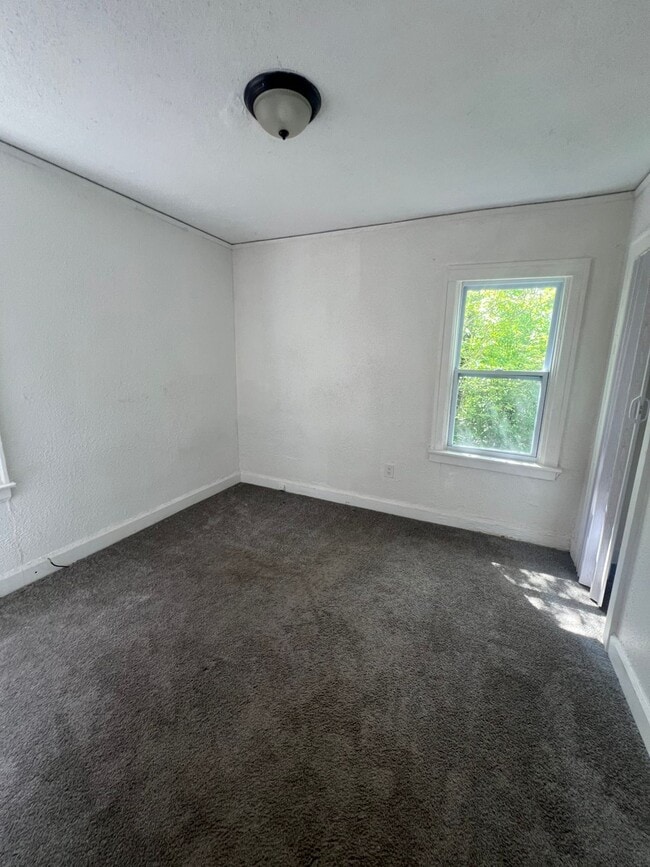 Photo - 14893 Prest St