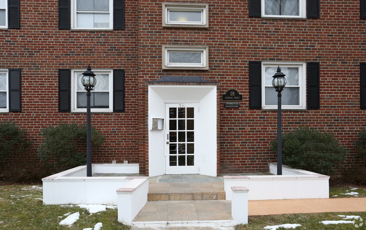 Photo - 18 Sherman St