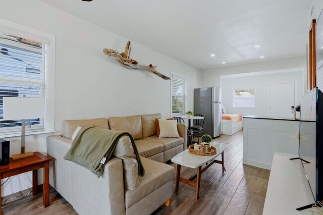 Photo - 621 Hibiscus St Unit SI ID1605843P