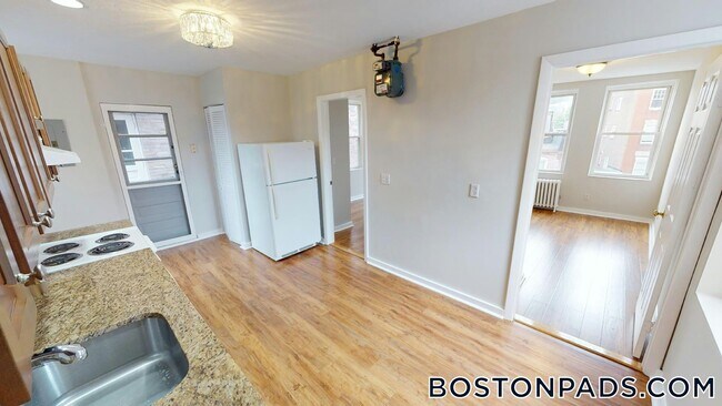 Photo - 224 Hanover St Unit 15