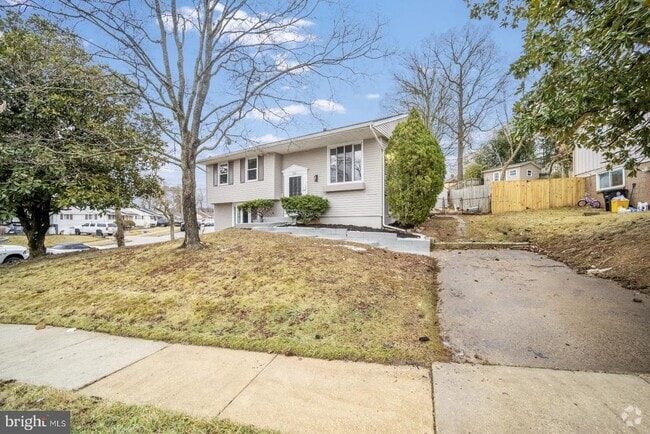 Building Photo - 5711 Westgate Rd Rental
