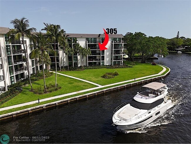 Photo - 1350 River Reach Dr Unit 305