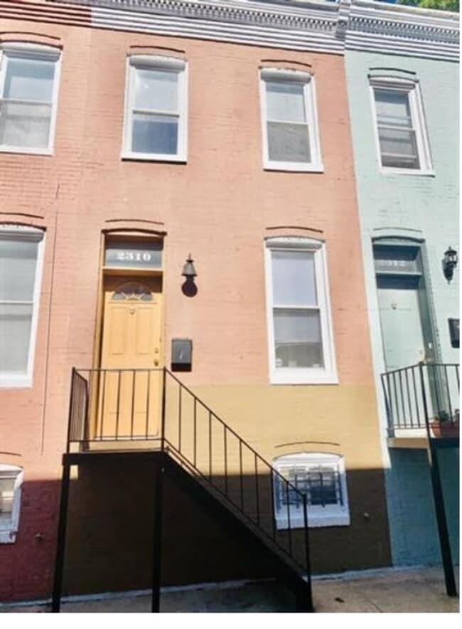 Building Photo - Lovely 2 BR home in Old Goucher