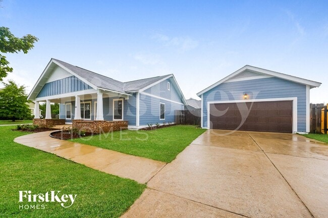 Photo - 601 Enclave Ln