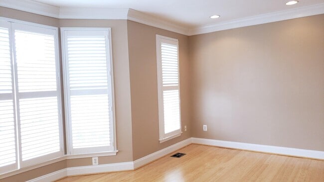 Photo - 18441 Sierra Springs Square