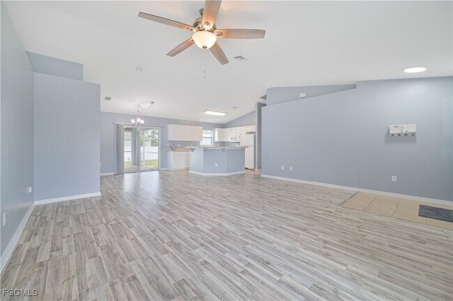 Photo - 3445 NE 8th Pl