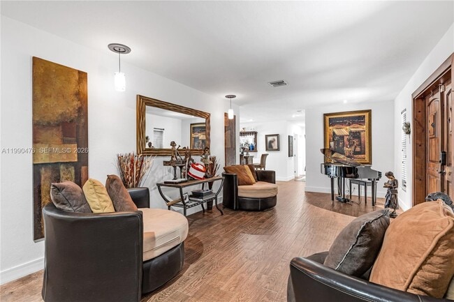 Photo - 18851 SW 218th St