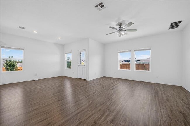Photo - 1600 Cobblecrest Ln