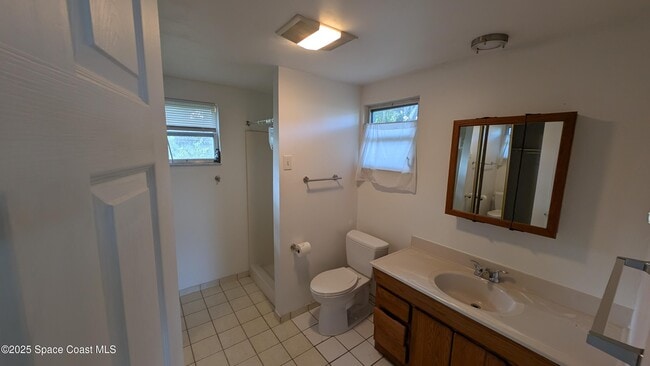 Photo - 1712 Glendon Dr