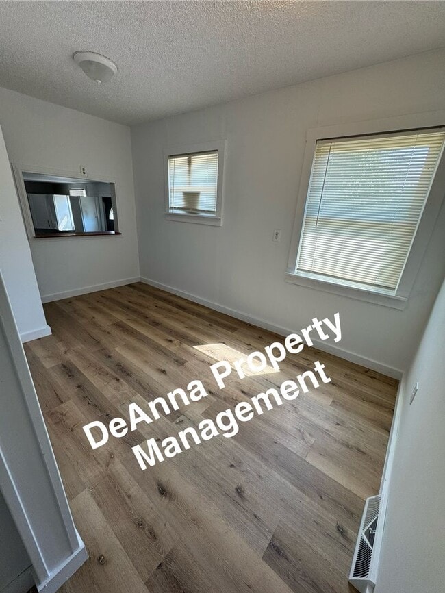 Photo - 3 Bedroom Single Home Lorain, Oh