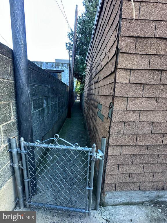 Photo - 2705 E Somerset St Unit 2B