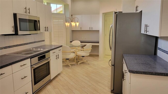 Photo - 7557 Fairlinks Ct