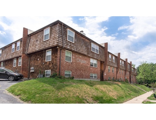 NOLA - NOLA Apartments
