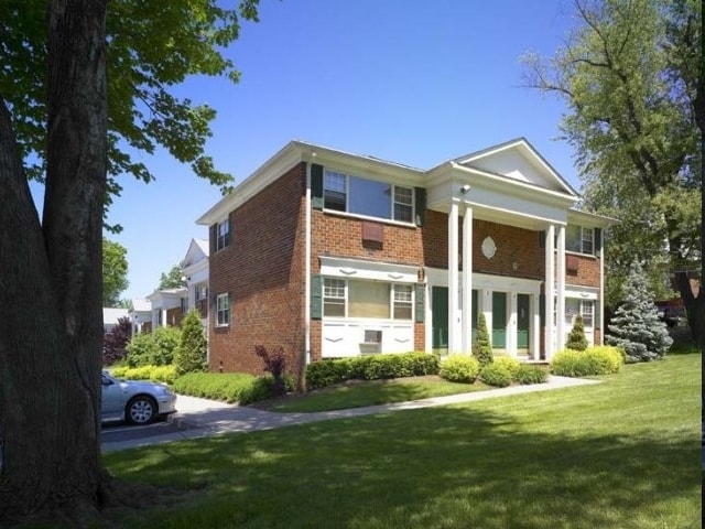 Arla Apartments