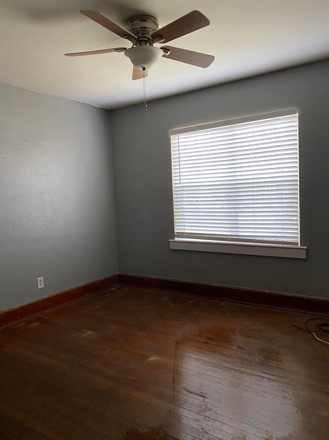 Photo - 1125 Alachua Ave