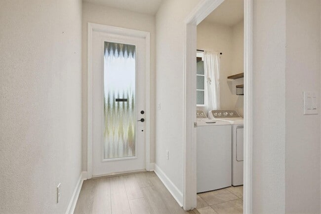 Photo - 19056 Heavenside Ct