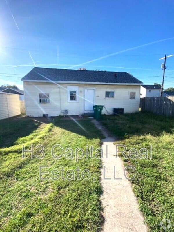 Building Photo - 913 Lee St Rental