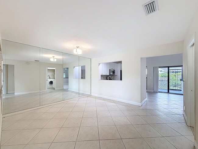 Photo - 9278 Ketay Cir