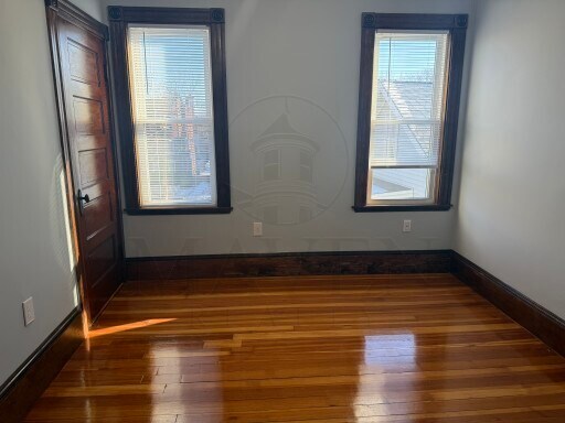 Photo - 32 Cedar St Unidad 3