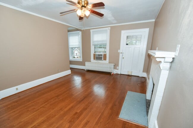 Photo - 201 Park Rd Unit 201 Park # b