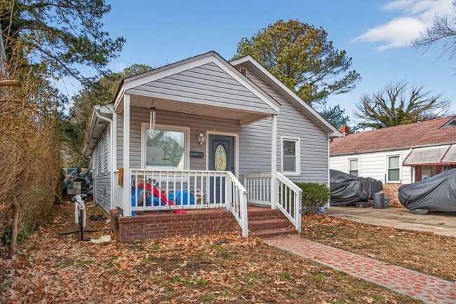 Photo - 2210 Pearl St