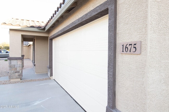 Photo - 1675 E Judi St