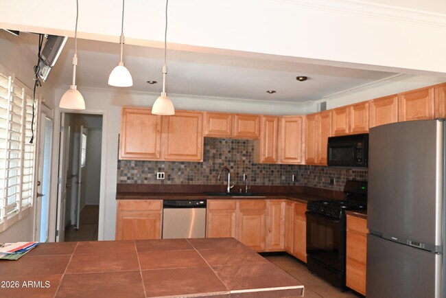 Photo - 3626 N 80th Pl