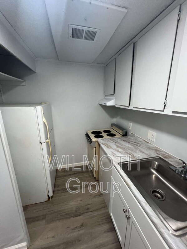 Photo - 2000 Indianapolis Rd Unit 10