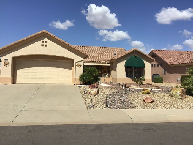 Charming 2BR House in Sun City West - Charming 2BR House in Sun City West