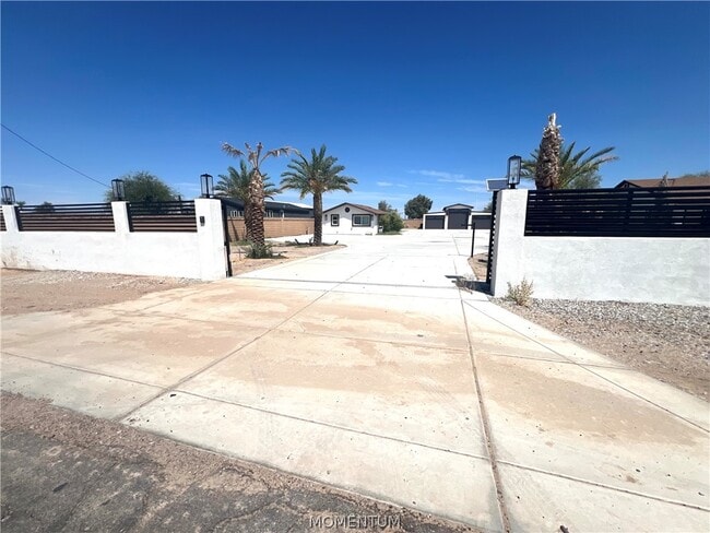 Photo - 1299 E Levee Dr