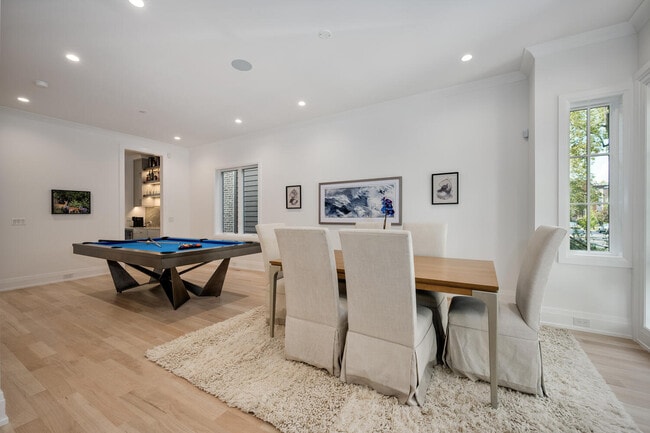 Photo - 2205 W Huron St