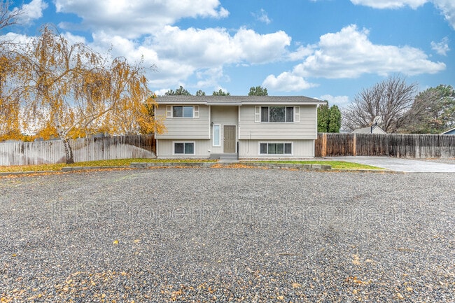 Building Photo - 905 W 33rd Ave Rental