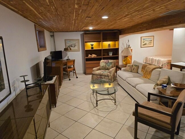 Photo - 546 Judson Ave Unit GDN