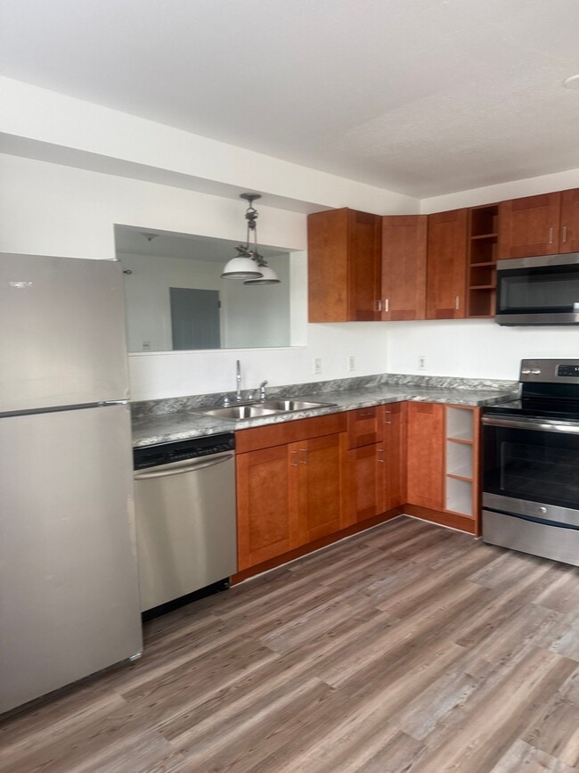 Photo - 1309 E 20th St Unit C