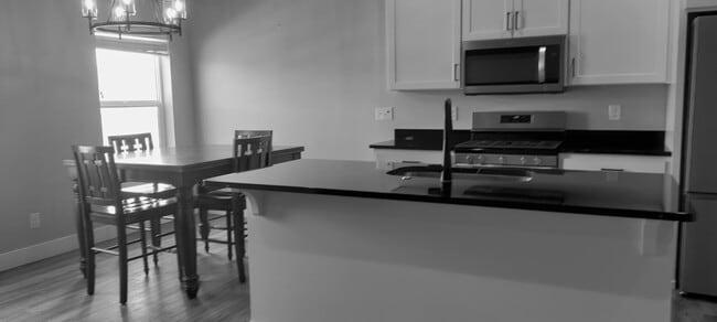 Photo - 2897 Sunburst Dr