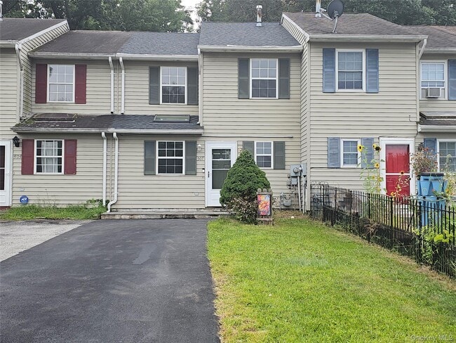 Building Photo - 507 Rakov Rd