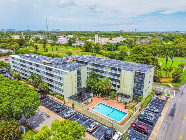 Photo - 1425 Arthur St Unit 116