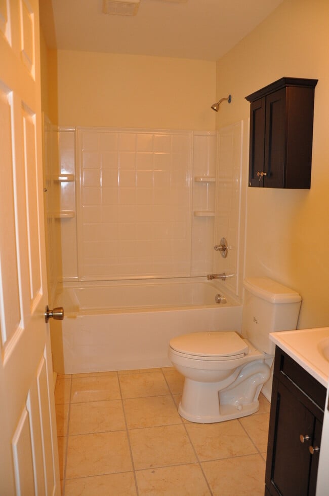 Photo - Pre-Leasing Now for the Fall Semester 2026