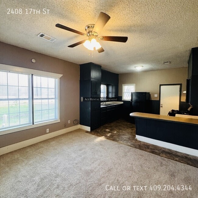 Photo - 2408 17th St