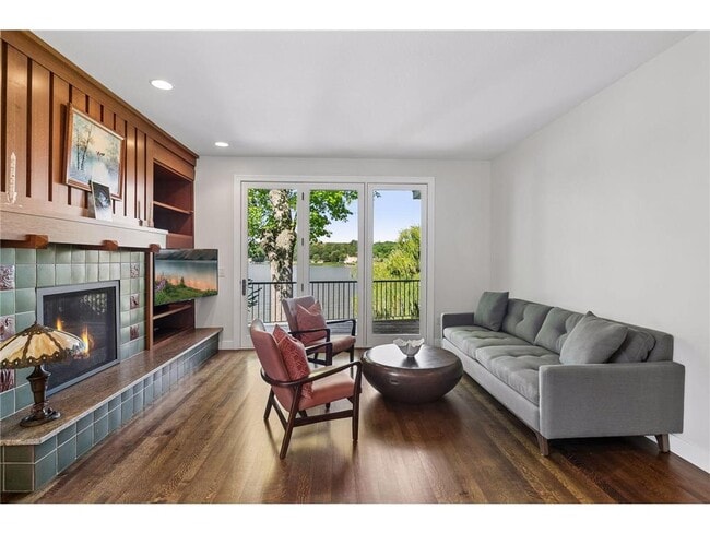 Photo - 1161 Elmwood Ave