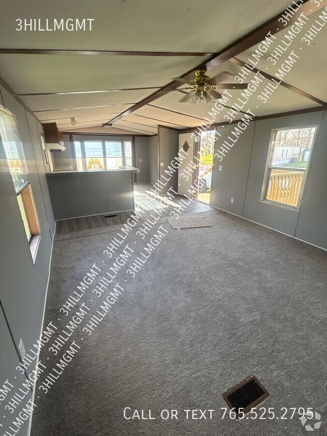Building Photo - 5600 W Kilgore Ave Unit #71 Rental