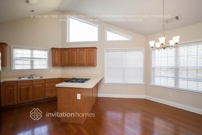 Photo - 475 Hunnicutt Rd SE