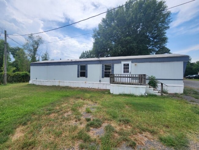 Building Photo - 42 Wilma Ln