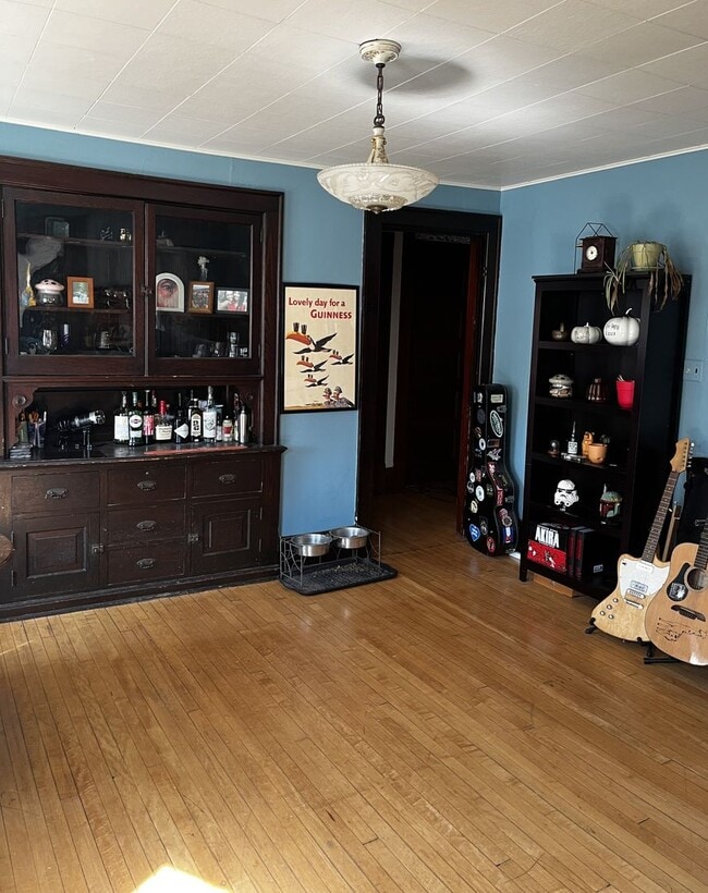 Photo - 1579 N Warren Ave Unit Lower